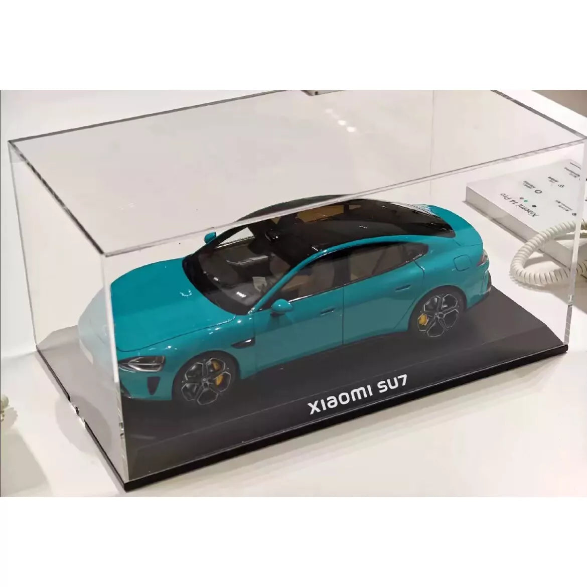 Alloy 1:18 Scale Xiaomi Su7